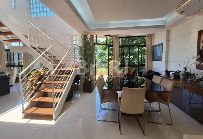 Furnished apartment 267 m² with 3 bedrooms and views — photo 12