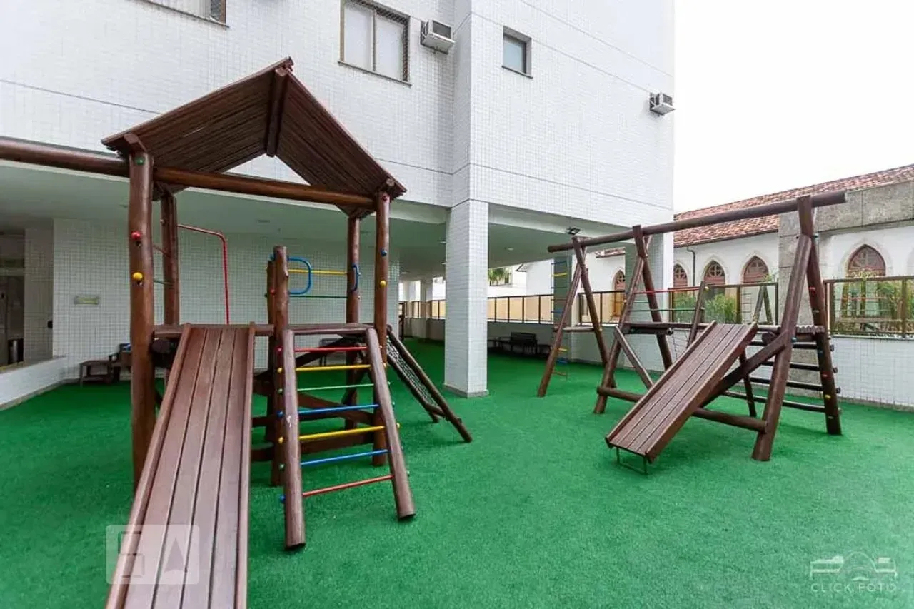 Furnished apartment, 94 m², with a glass-enclosed balcony — photo 7