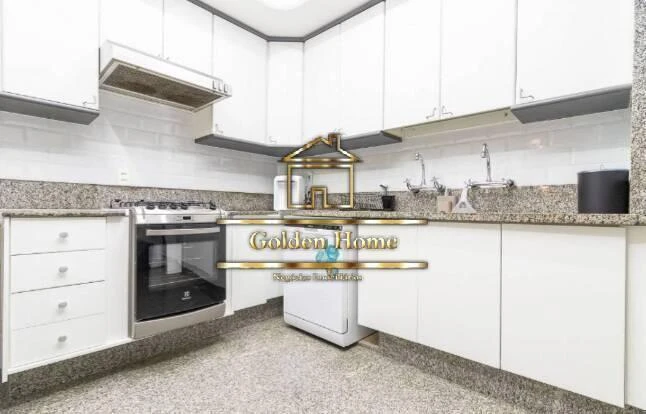 Furnished apartment with 3 bedrooms and 200 m² — photo 7