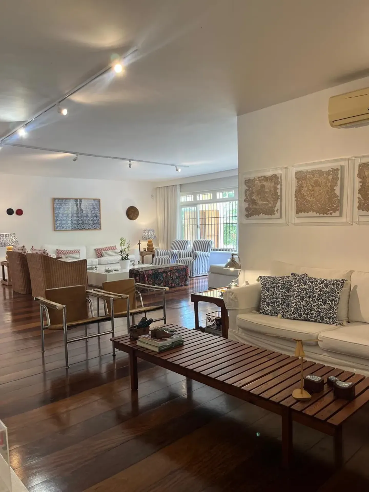 Меблированный дуплекс 700 м²: 6 спален и частный сад — photo 43