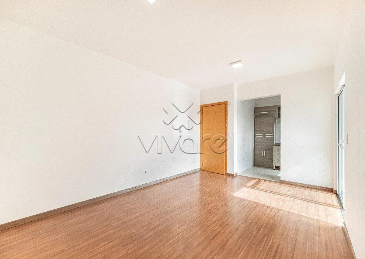 Apartment, 52 m², with wood or laminate floors — photo 10