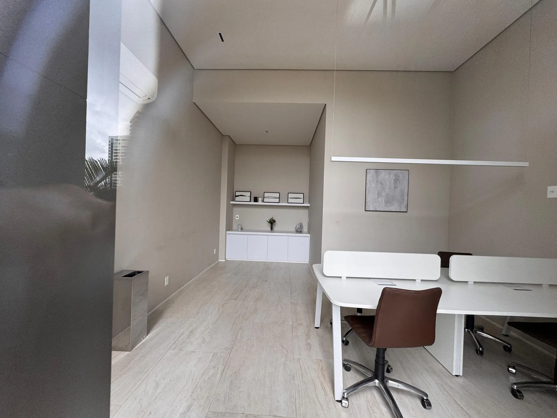 3-bedroom apartment with a home office — photo 29