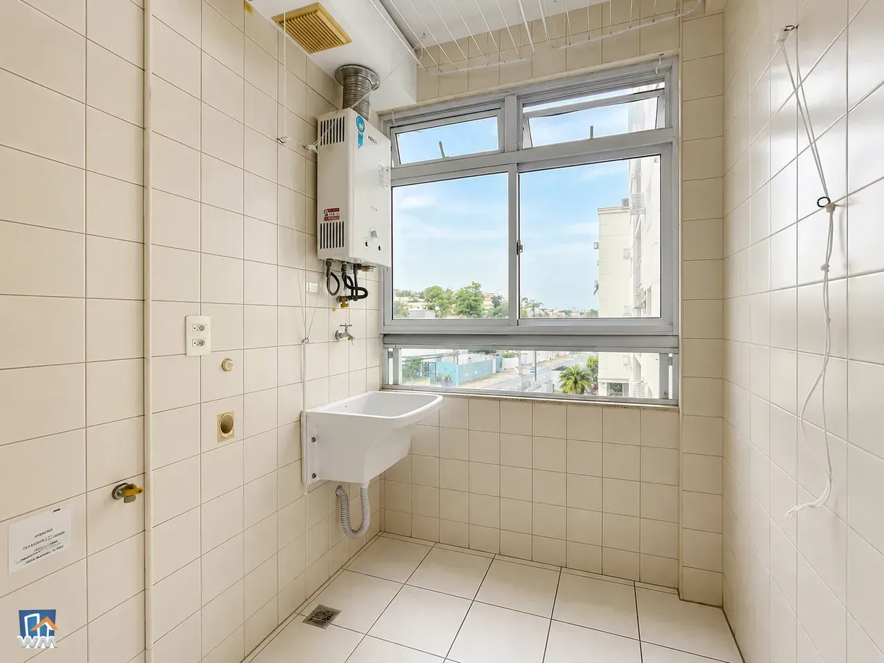2-bedroom apartment with balcony and separate kitchen — photo 4