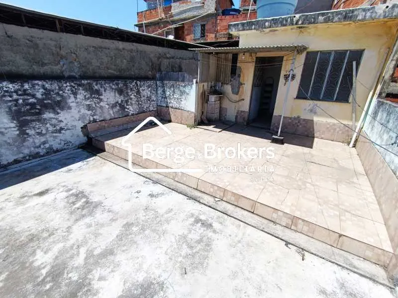 Residential house with a separate kitchen and 2 bedrooms — photo 26