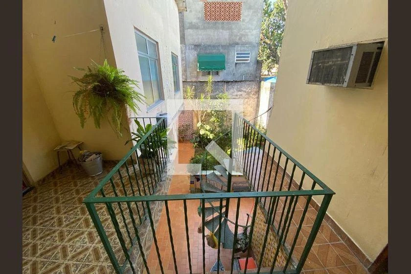 Furnished 3-bedroom house with 350 m² — photo 14