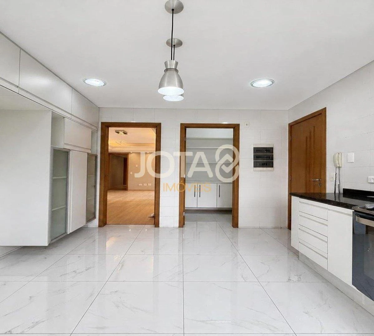 Departamento de 4 dormitorios con bañera — photo 28