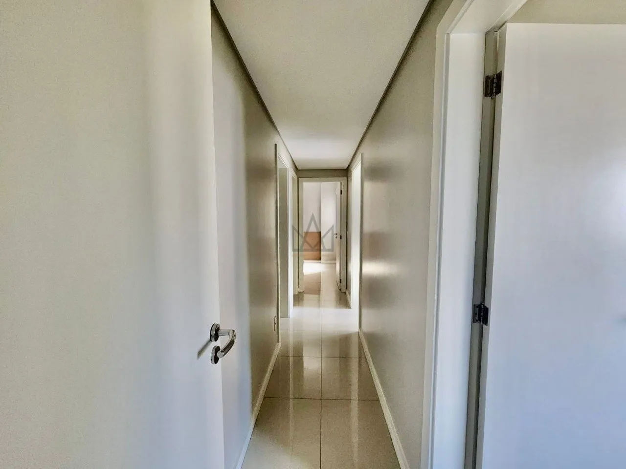 Furnished apartment, 121 m², with a mountain view — photo 26