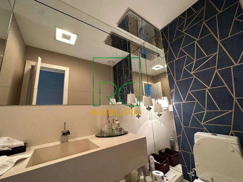 Apartamento de 4 suítes com 390 m² e 3 vagas — photo 20