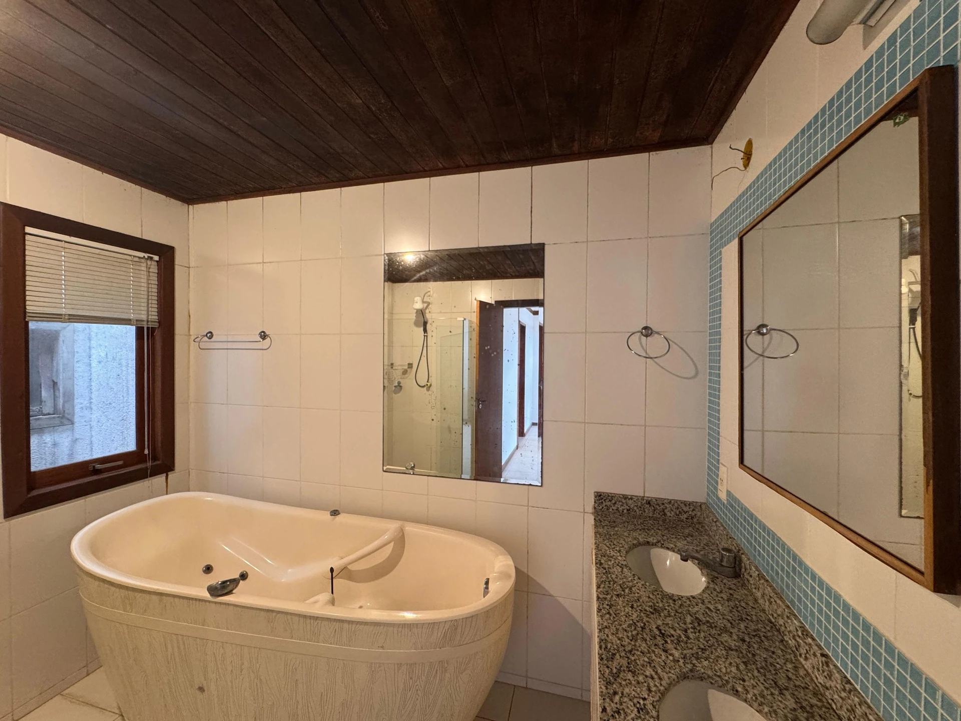2-bedroom house with a garden in Rio de Janeiro — photo 35