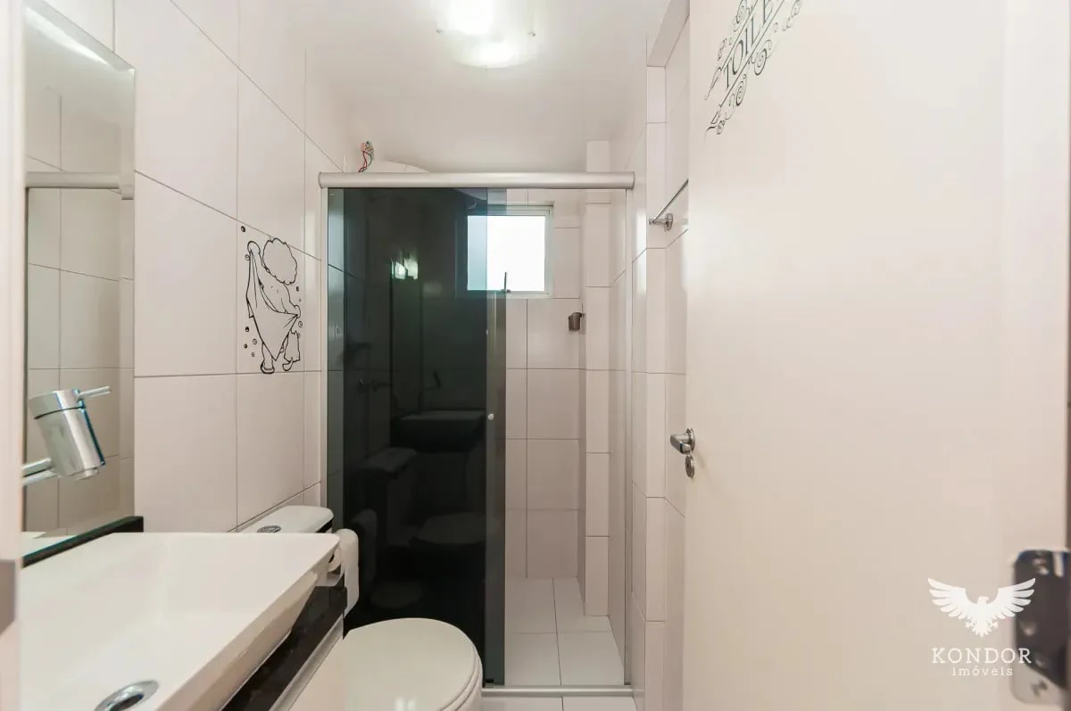 One-bedroom apartment with a washing machine in Curitiba — photo 3