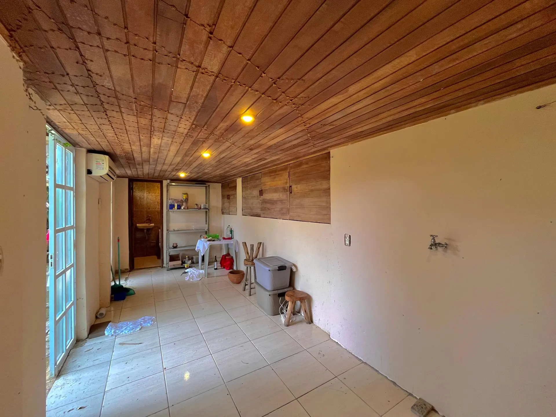 Ванна та 4 спальні: будинок 350 м² — photo 66