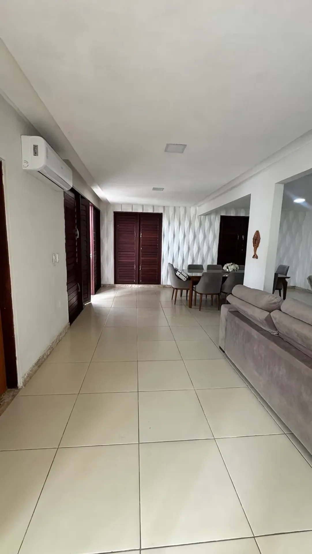 Будинок 480 м² з пральною машиною та гардеробною — photo 8