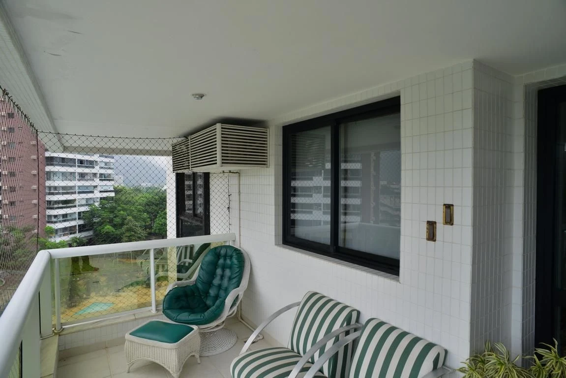 3 quartos e varanda envidraçada: apartamento de 188 m² — photo 3