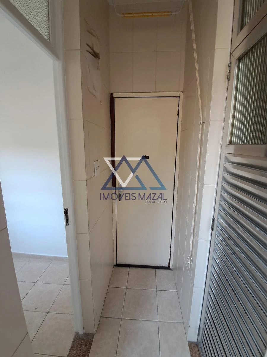 3-bedroom apartment with a walk-in closet in Rio de Janeiro — photo 25