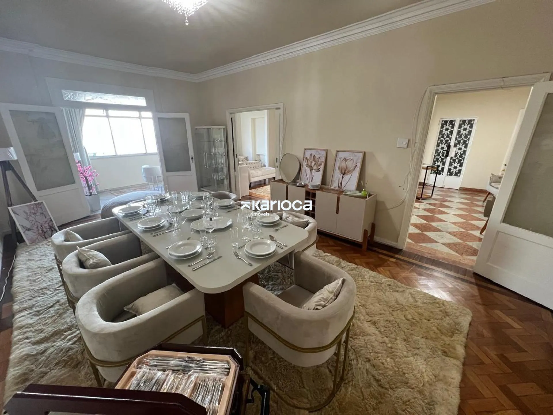 Furnished 4-bedroom apartment with 4 bathrooms — photo 43