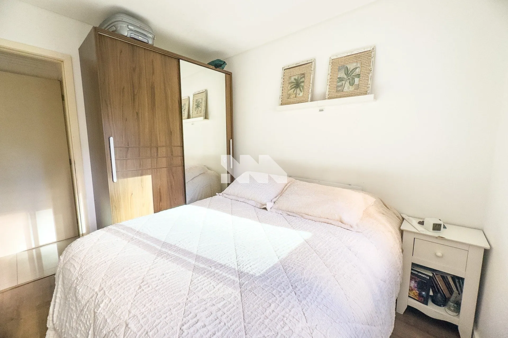 Semi-furnished apartment with 3 bedrooms and balcony grill — photo 44