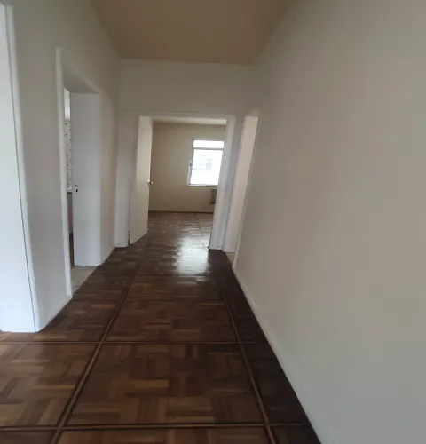2-bedroom apartment with 1 bathroom, no parking — photo 5