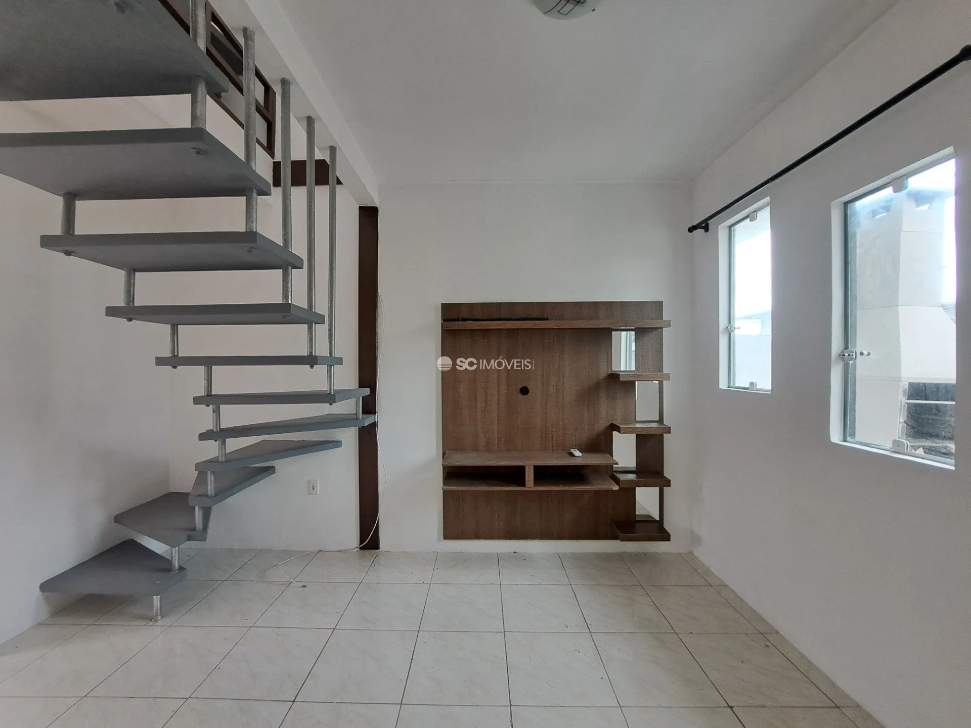84 m² house with 2 bedrooms and open-plan kitchen