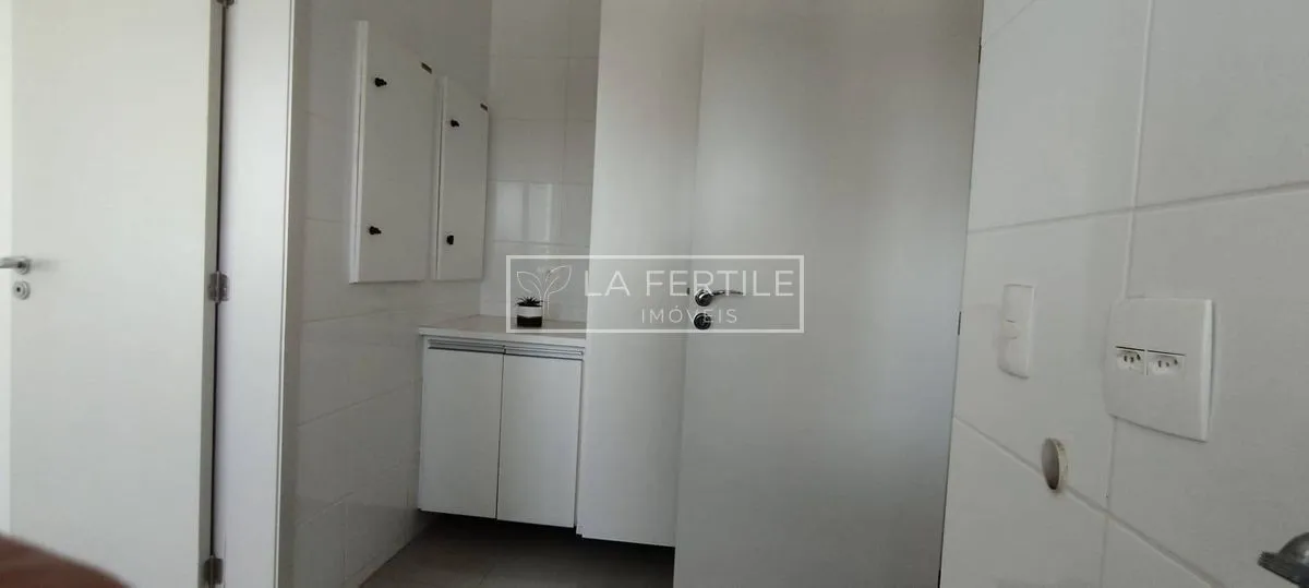 Apartment with 4 bedrooms and 5 bathrooms over 189 m² — photo 19