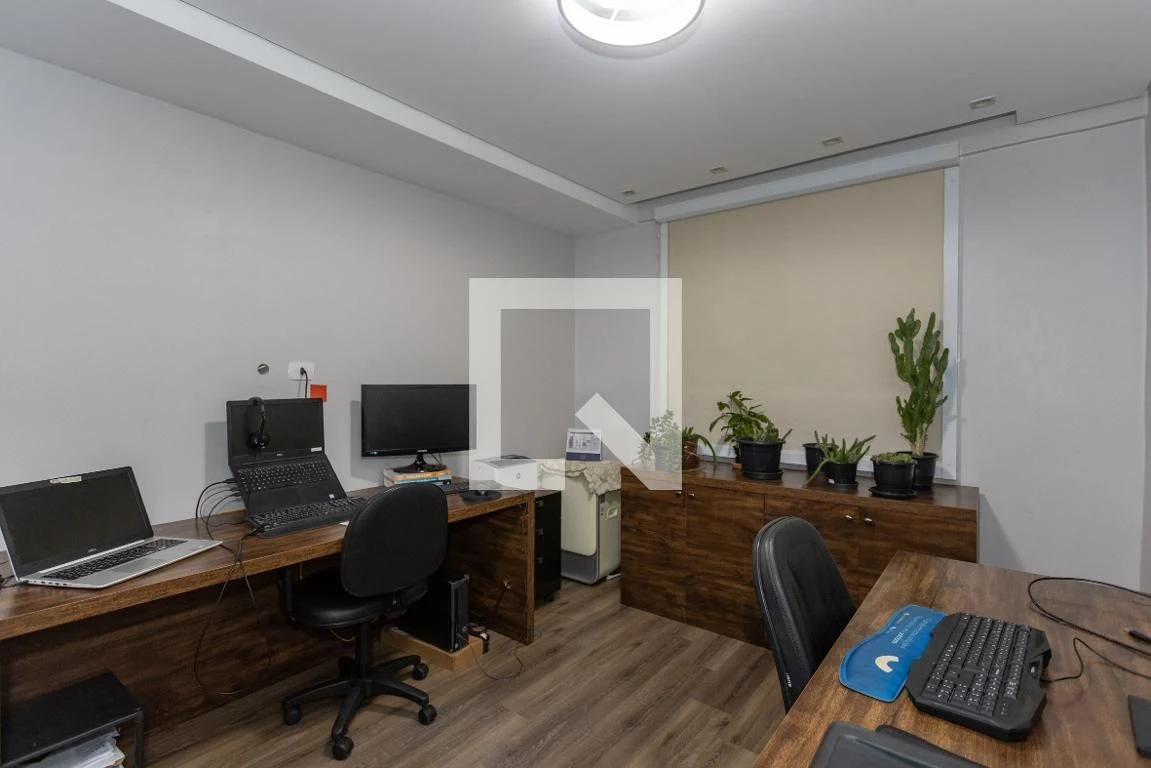Apartamento mobiliado com 3 quartos, 1 suíte e 3 banheiros — photo 49