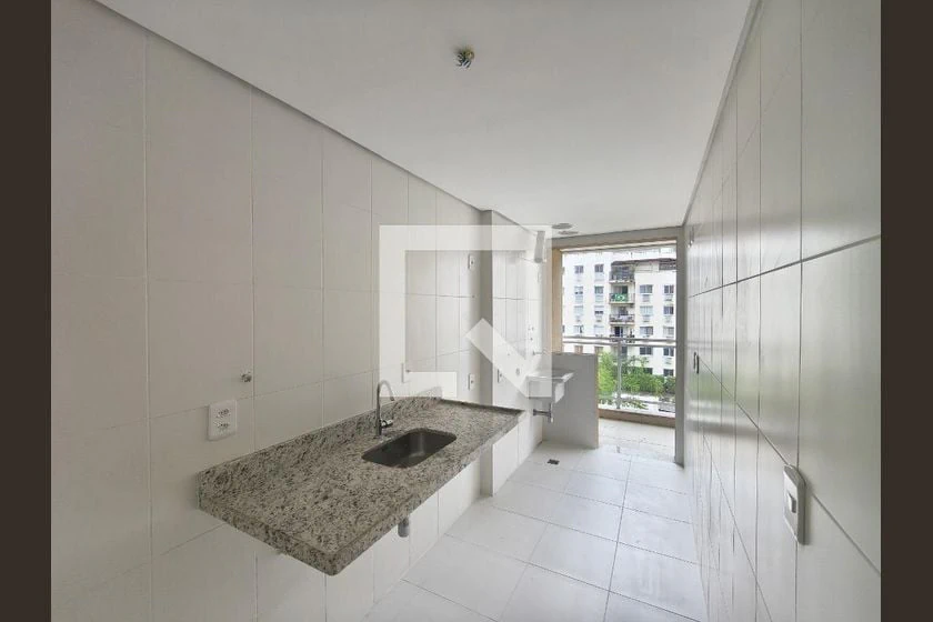 73 m² apartment with a balcony and 3 bedrooms — photo 17