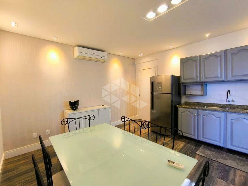 2-bedroom apartment with a water view in Florianópolis — photo 13