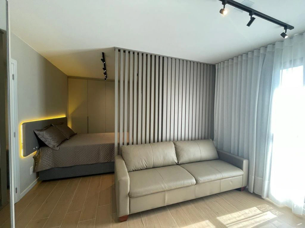 Furnished studio of 38 m² with 1 bedroom and 1 parking space — photo 12