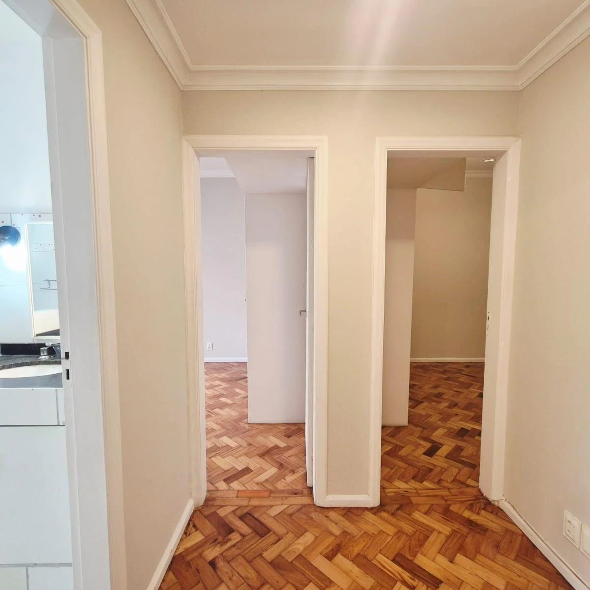 Дерев'яна підлога або ламінат та 2 спальні: квартира 62 м² — photo 15