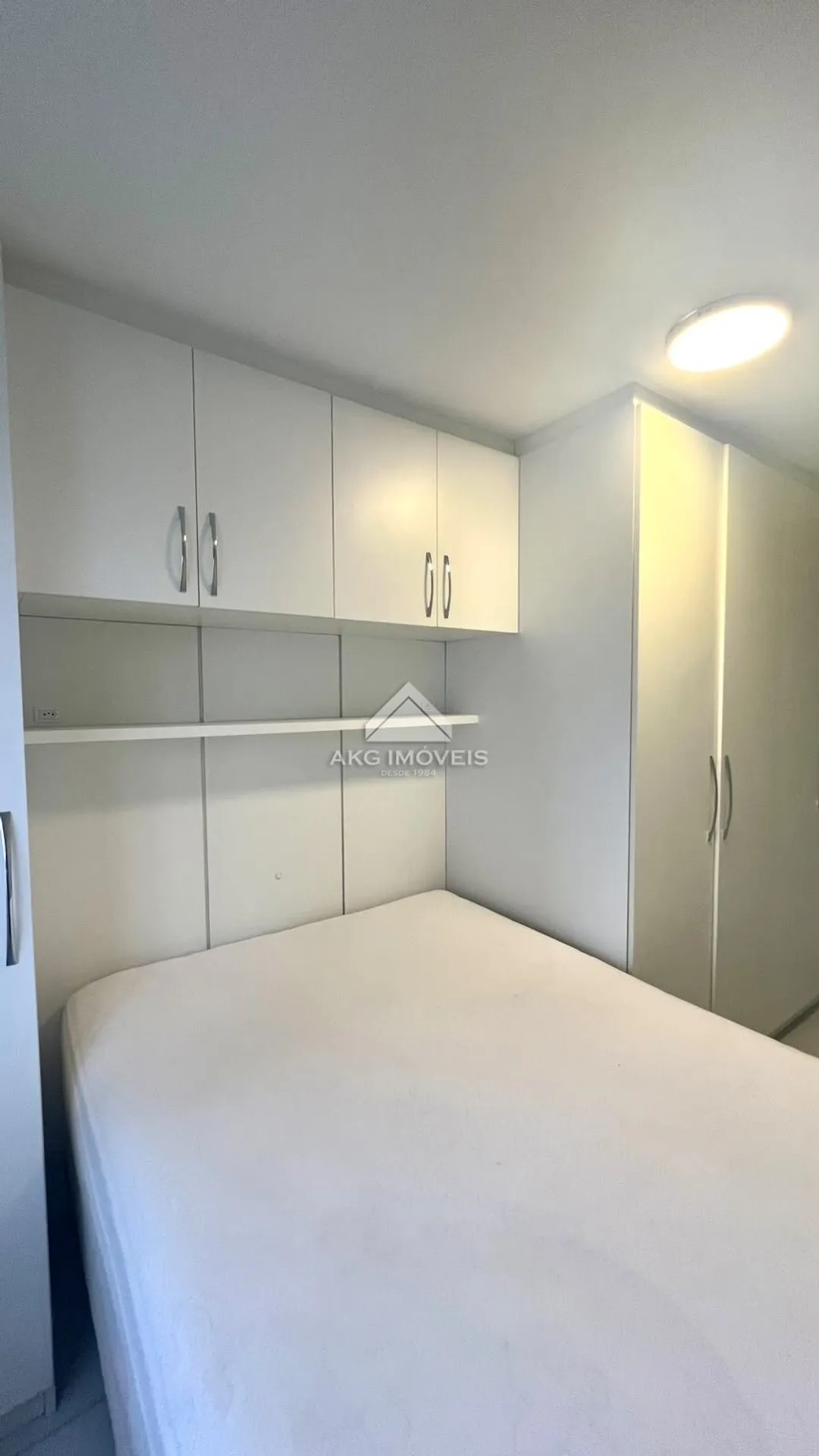 One-bedroom apartment with a washing machine in Curitiba — photo 8