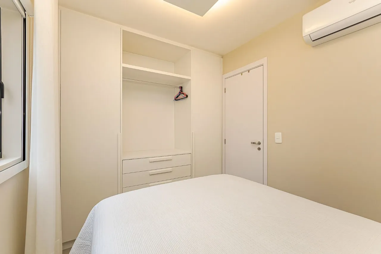 Furnished 39 m² studio with private BBQ area — photo 10