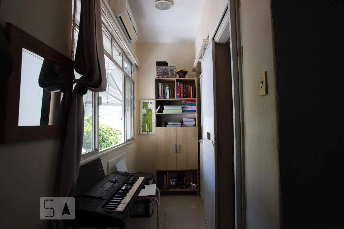 Furnished 2-bedroom apartment with 2 bathrooms — photo 27