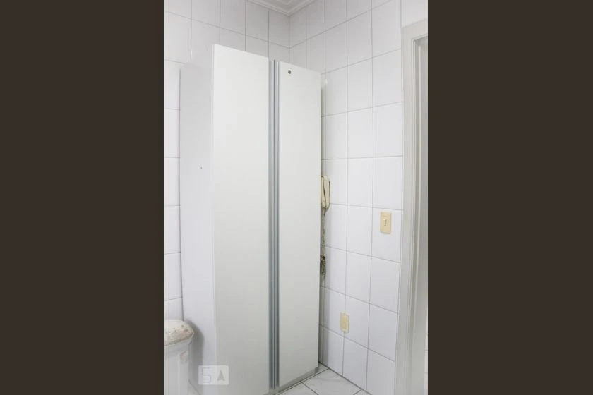 Furnished 3-bedroom apartment with 1 en-suite and balcony — photo 11