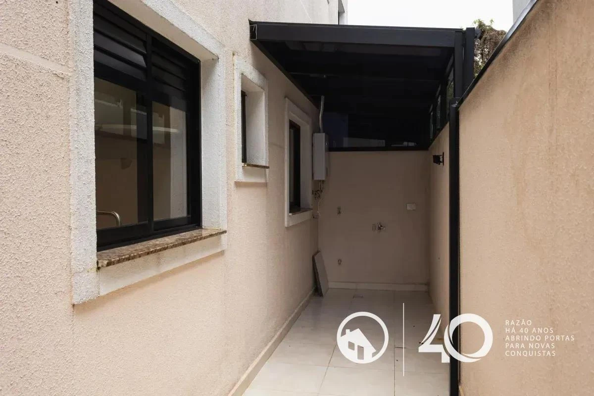 58 m² apartment with open-plan kitchen and 1 bedroom — photo 21