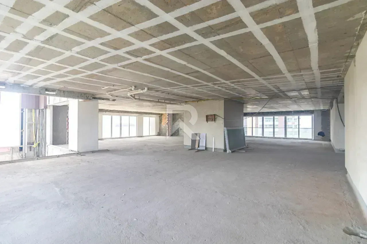 Квартира з 5 спальнями, балконом і 874 м² — photo 59