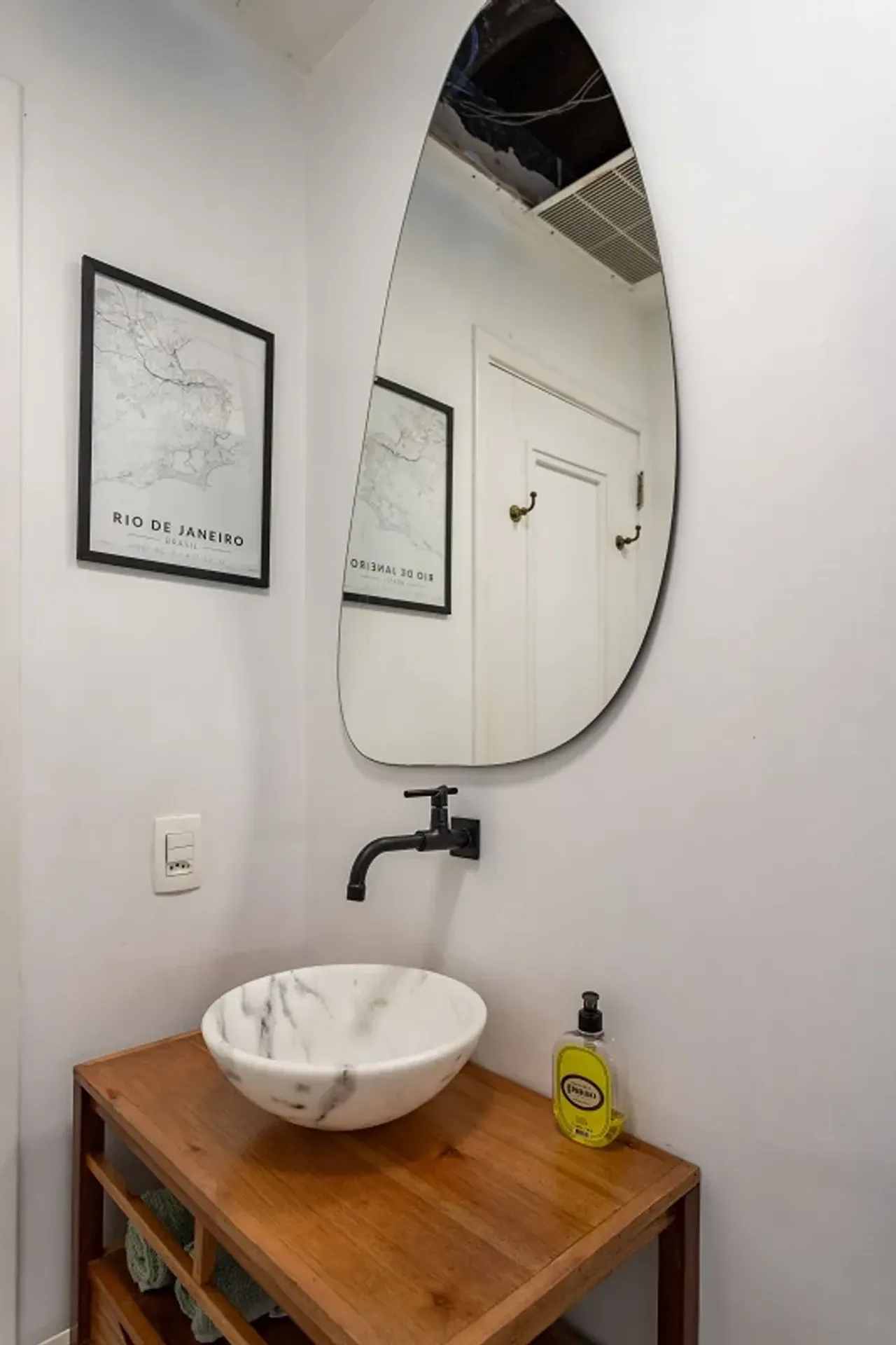 120 m² apartment with 2 bedrooms, 2 baths and a terrace — photo 45