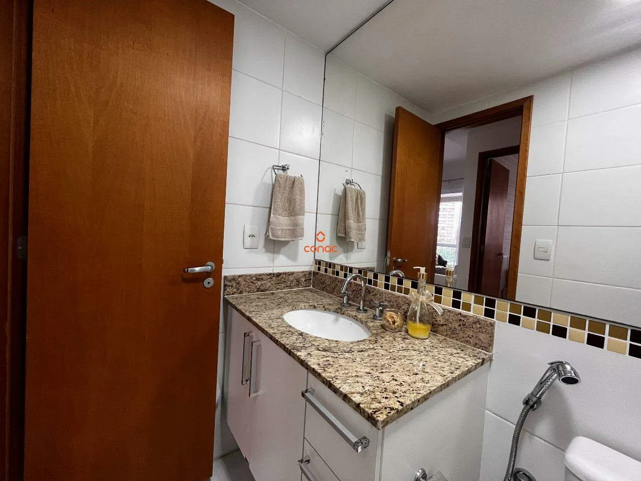 2-bedroom apartment in a building with a sauna — photo 18