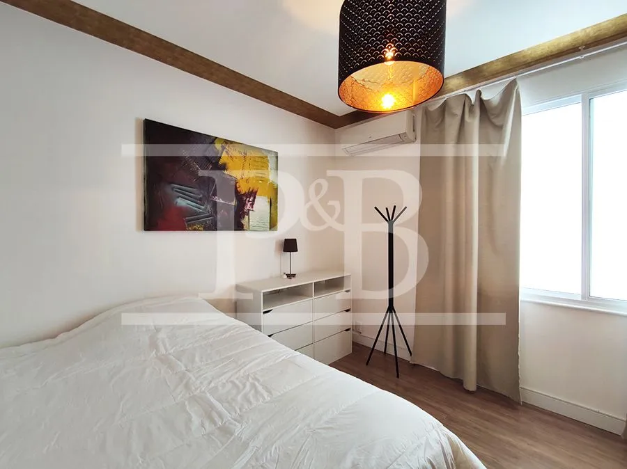Furnished apartment with 4 bedrooms and 400 m² — photo 40