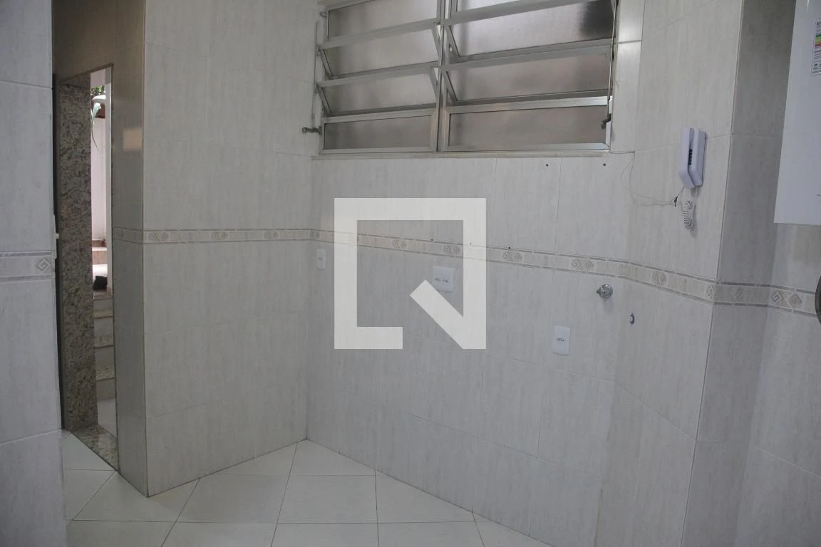 Home office in a 2-bedroom apartment, 85 m² — photo 20
