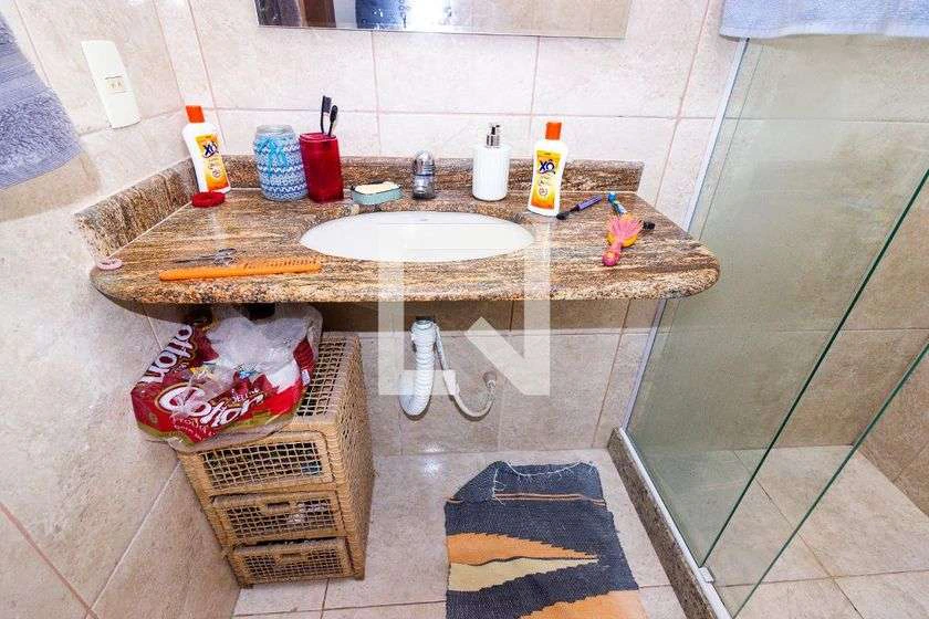 Casa mobiliada com 2 quartos e varanda privativa — photo 4