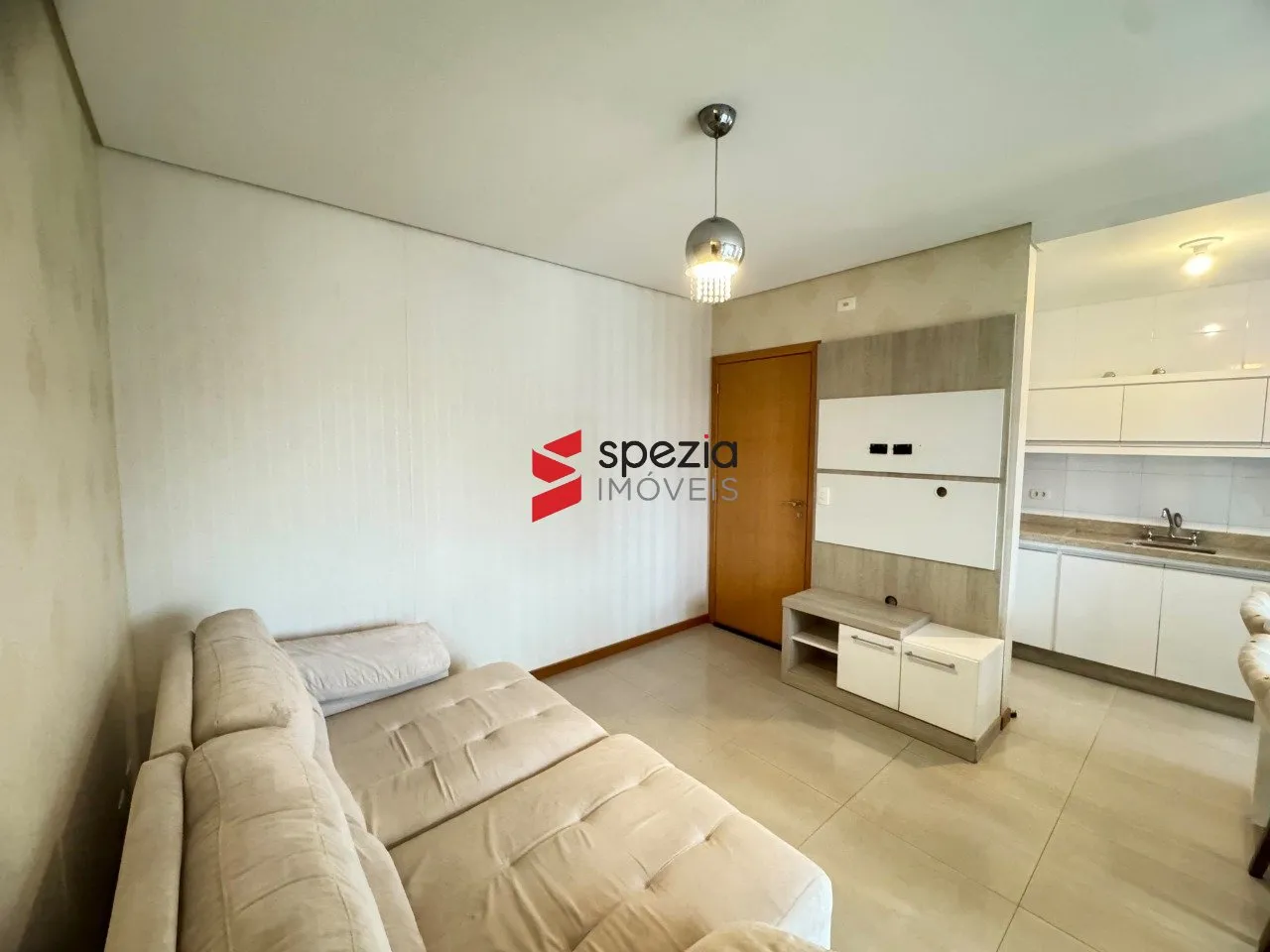 Рабочее место и 2 спальни: квартира 52 м² — photo 15