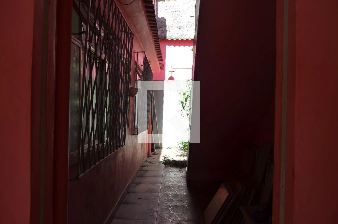 Unfurnished house with 2 bedrooms and private garden — photo 3