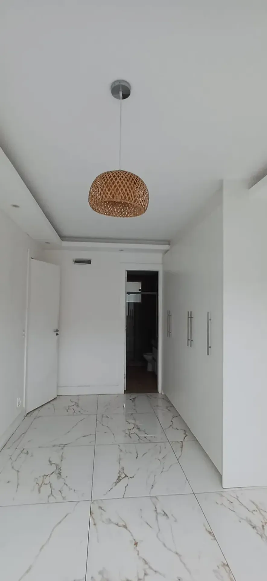 Квартира: 3 спальні, 1 з власною ванною кімнатою, 80 м² — photo 15