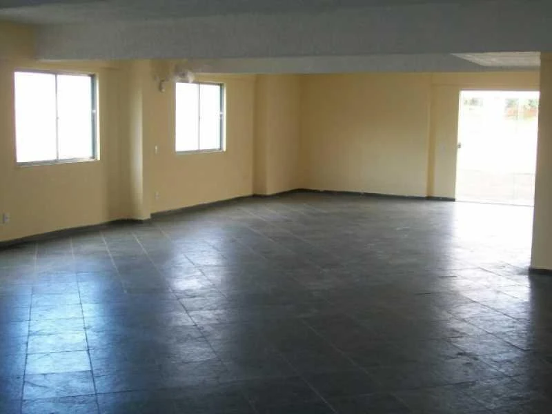 One-bedroom apartment in a building with a gym — photo 21