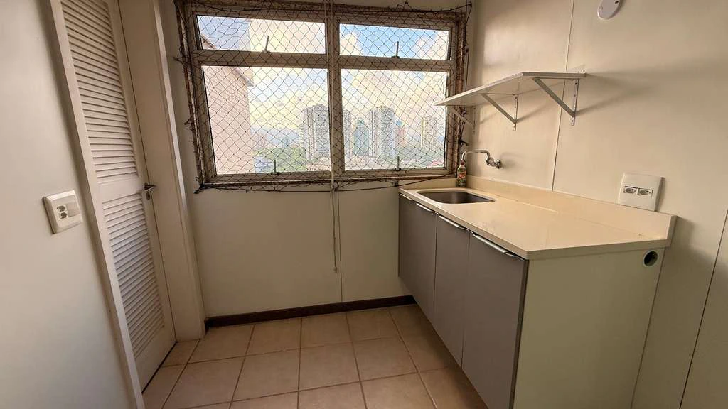Apartment with 3 en-suites and 5 bathrooms, 149 m² — photo 16