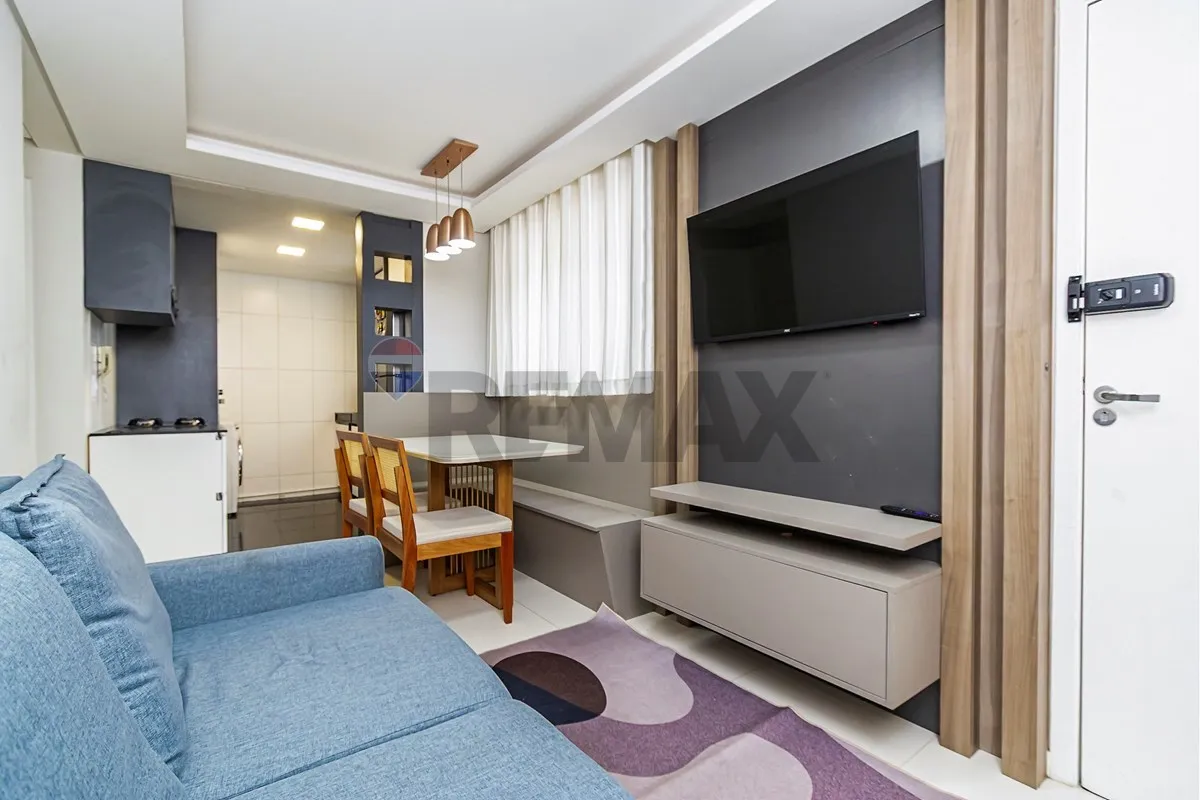 2-bedroom apartment with a home office in Curitiba