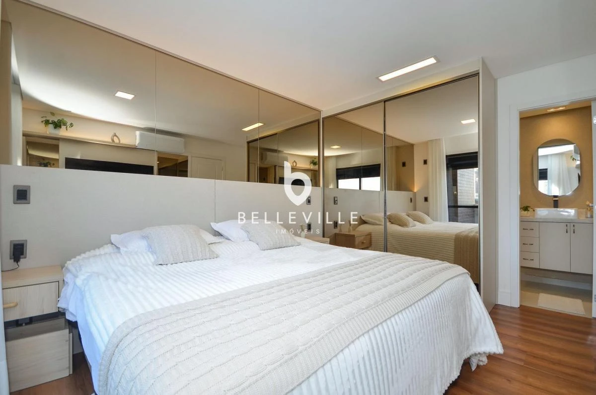 Dishwasher in a 3-bedroom apartment, 151 m² — photo 9