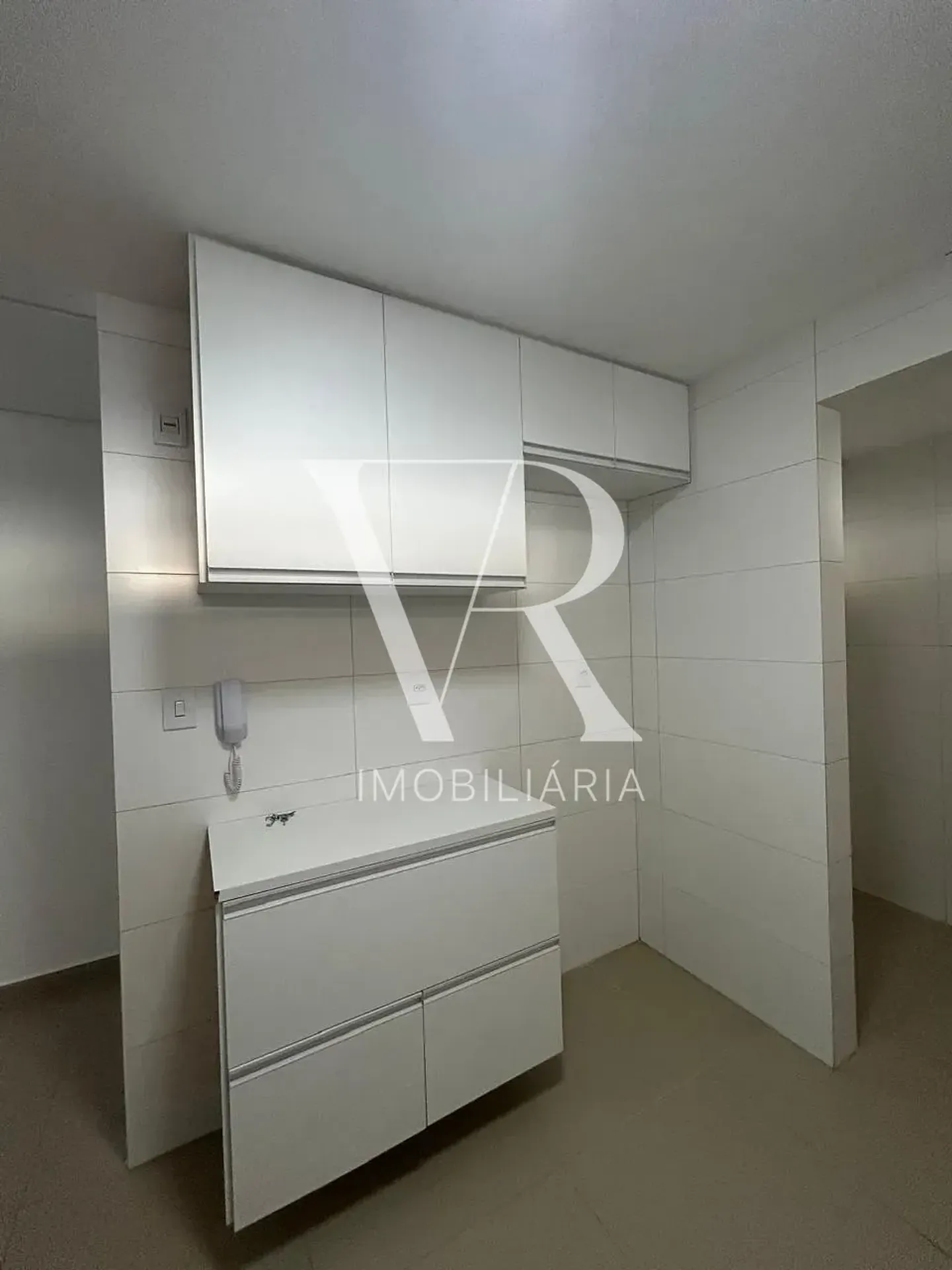 2-bedroom apartment with a separate kitchen — photo 7