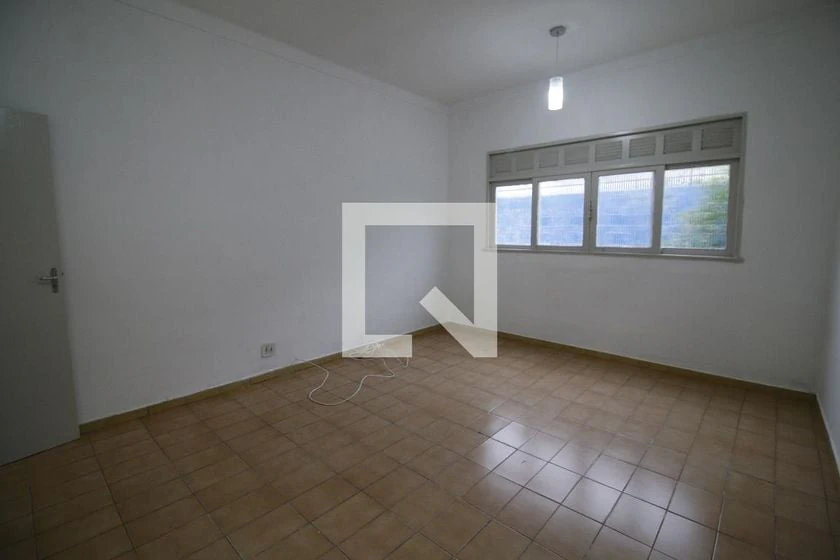 3-bedroom house with a washing machine — photo 5