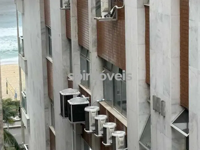 Duplex penthouse with 4 bedrooms and 4 bathrooms — photo 20