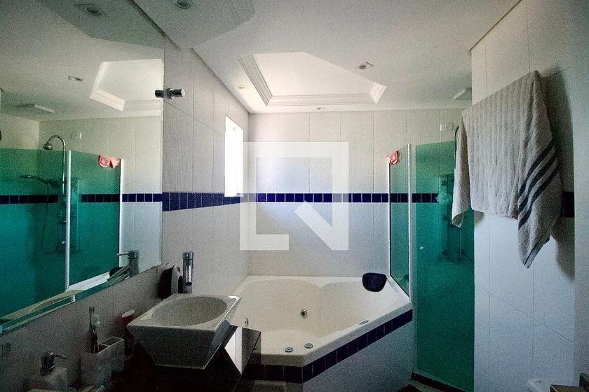 Ванна и 3 спальни: дом 250 м² — photo 32